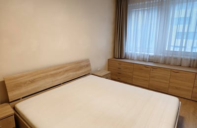 Rent of a furnished 3-room apartment, 62 m², Podunajské Biskupice, Bratislava, Slovakia